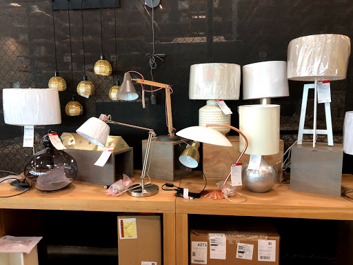 Furniture Store «Crate and Barrel Furniture Clearance Center», reviews and photos, 1705 N Chrisman Rd, Tracy, CA 95304, USA