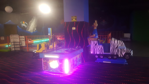 Amusement Center «@ Play Amusements», reviews and photos, 229 Broadhollow Rd, Farmingdale, NY 11735, USA