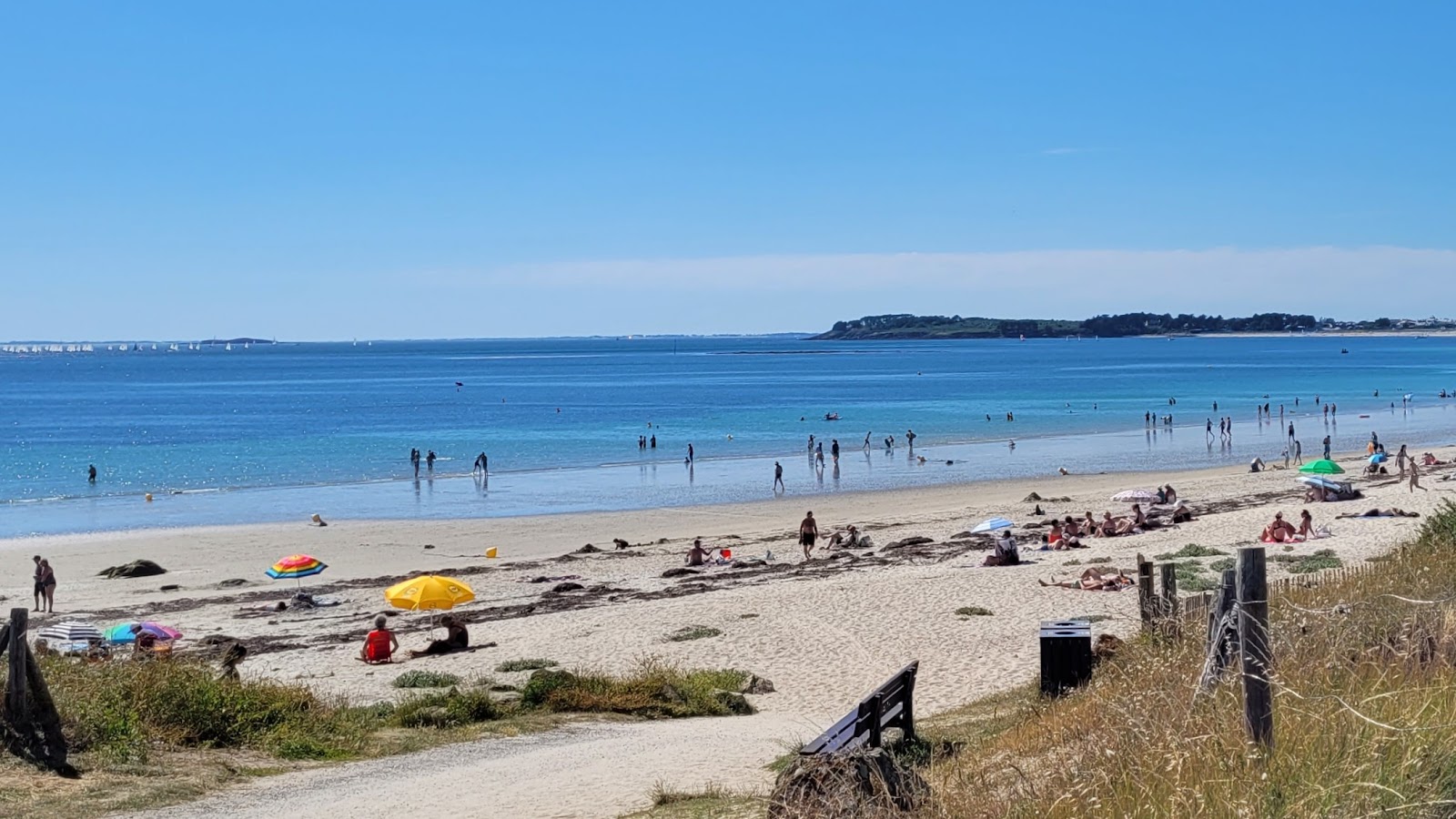 Plage de Kervert'in fotoğrafı düz ve uzun ile birlikte
