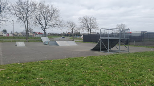 Skatepark de Grandchamp à Grandchamp-des-Fontaines