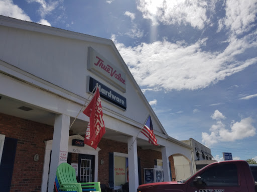 Home Improvement Store «Treasure Island True Value», reviews and photos, 10625 1st St E, Treasure Island, FL 33706, USA