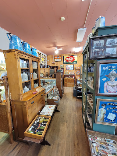 Prock's Crocks & Antiques