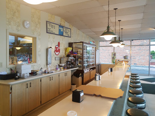 Brecksville Doughnuts & Coffee, 7305 Chippewa Rd, Cleveland, OH 44141, USA, 