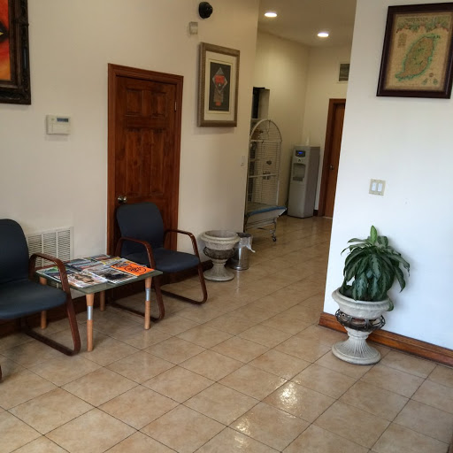 Auto Body Shop «G&B Collision Center», reviews and photos, 569 Grand Ave, Brooklyn, NY 11238, USA