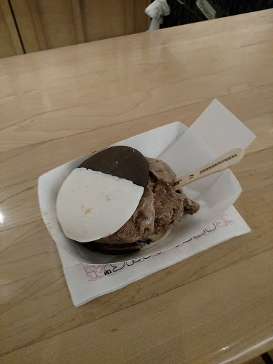 Ice Cream Shop «Coolhaus», reviews and photos, 59 E Colorado Blvd, Pasadena, CA 91103, USA