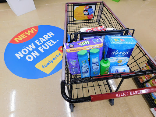 Supermarket «Giant Eagle Supermarket», reviews and photos, 3440 Center Rd, Brunswick, OH 44212, USA