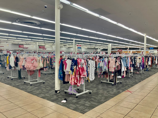 Clothing Store «Burlington Coat Factory», reviews and photos, 311 Rohnert Park Expy, Rohnert Park, CA 94928, USA