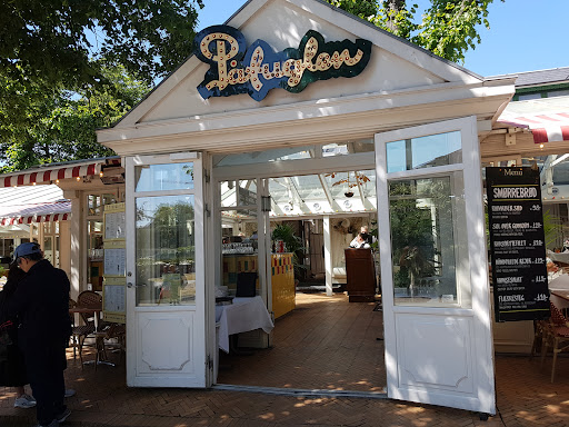 Restaurant Paafuglen in Indre By, Frederiksberg