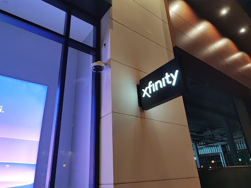 Xfinity Store by Comcast image