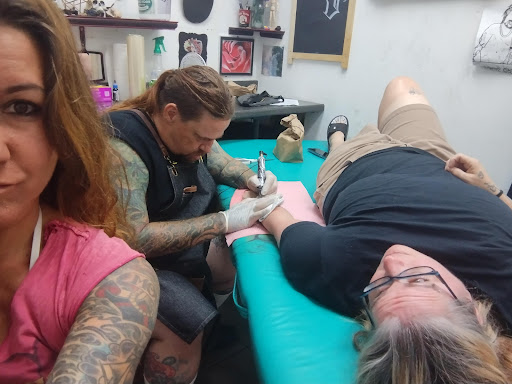 Tattoo Shop «Ink Spot Tattoo - Melbourne», reviews and photos, 1700 W New Haven Ave #199, Melbourne, FL 32904, USA