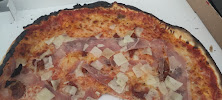Plats et boissons du Pizzas à emporter LA BELLA ITALIA à Fouesnant - n°2
