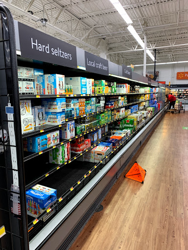 Department Store «Walmart Supercenter», reviews and photos, 25 Pembroke Dr, Hilton Head Island, SC 29926, USA