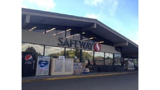 Safeway, 1499 US-101, Reedsport, OR 97467, USA, 
