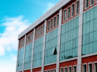 İLİM YAYMA CEMİYETİ TRABZON MAHMUT CELALEDDİN ÖKTEN ÖĞRENCİ YURDU