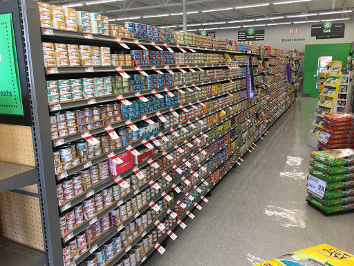 Pet Supply Store «Pet Supplies Plus», reviews and photos, 115 Richard B. Russell Parkway suite-110, Warner Robins, GA 31088, USA