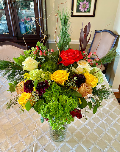 Florist «Designing Flowers LLC», reviews and photos, 151 S 20th St, Purcellville, VA 20132, USA