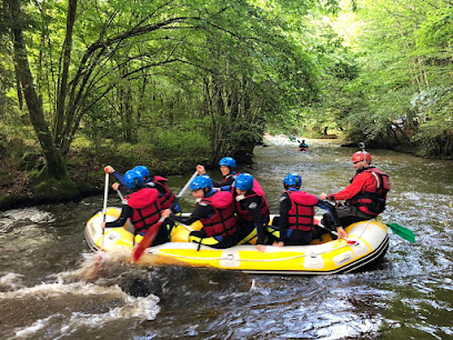 Adrénaline Rafting Morvan : Rafting, Hydrospeed, Canoé/Kayak-raft dans la Nièvre en Bourgogne. EVG/EVJF