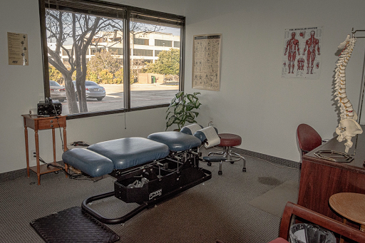 Ullman Chiropractic and Acupuncture