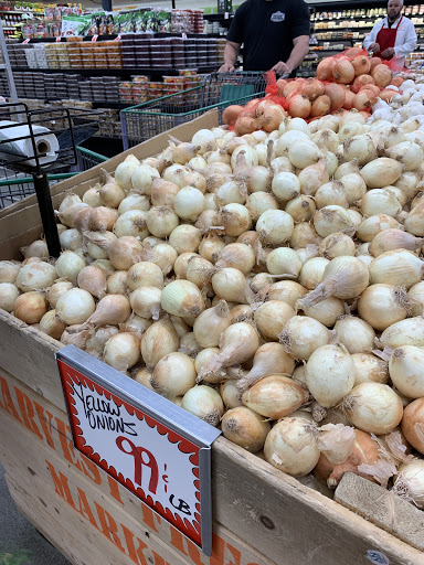 Fruit and Vegetable Store «Harvest Fresh Market», reviews and photos, 100 E Rand Rd, Arlington Heights, IL 60004, USA