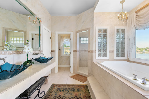 Real Estate Agency «Kris Weaver Real Estate Team», reviews and photos, 2901 S Lynnhaven Rd, Virginia Beach, VA 23452, USA