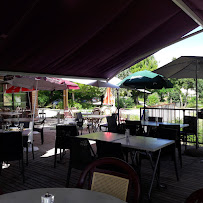 Atmosphère du Restaurant français Les 7 Sources à Lamothe-Fénelon - n°8