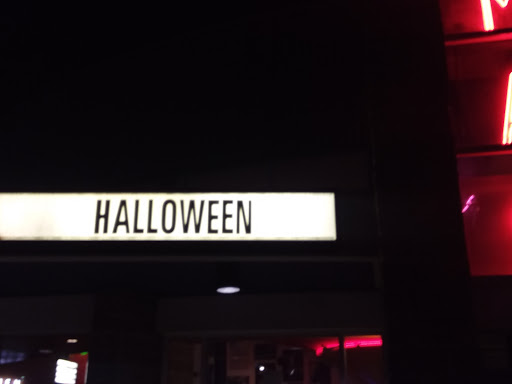 Movie Theater «Cornelius 10 Cinemas», reviews and photos, 200 N 26th Ave, Cornelius, OR 97113, USA