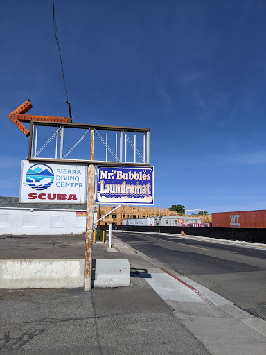 Laundromat «Mr. Bubbles CLEAN Laundromats», reviews and photos, 108 E Grove St, Reno, NV 89502, USA