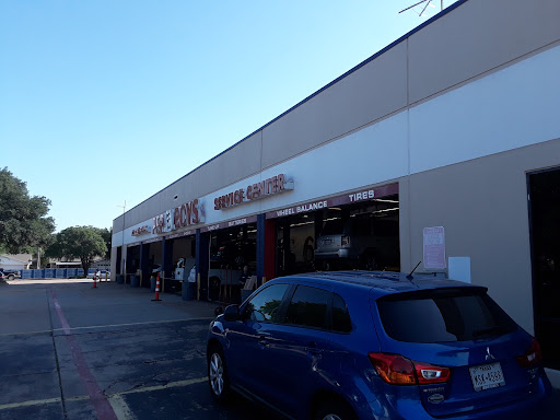 Auto Parts Store «Pep Boys Auto Parts & Service», reviews and photos, 928 W Spring Creek Pkwy, Plano, TX 75023, USA