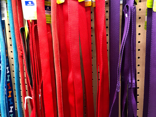 Pet Store «PetSmart», reviews and photos, 213 Greenville Hwy, Hendersonville, NC 28792, USA