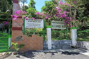 Taman Makam Pahlawan Kyai Modjo, dkk image
