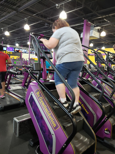 Gym «Planet Fitness», reviews and photos, 1151 W St Georges Ave, Linden, NJ 07036, USA