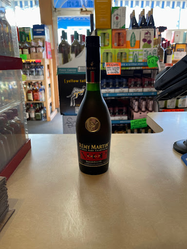 Liquor Store «K C Liquors», reviews and photos, 425 North St, Middletown, NY 10940, USA
