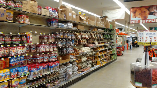 Sporting Goods Store «Big R Store of Warsaw», reviews and photos, 3660 Commerce Dr, Warsaw, IN 46580, USA