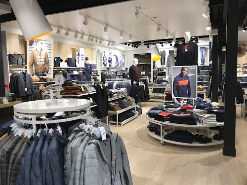 Magasin de vêtements pour hommes Jules Leers Leers