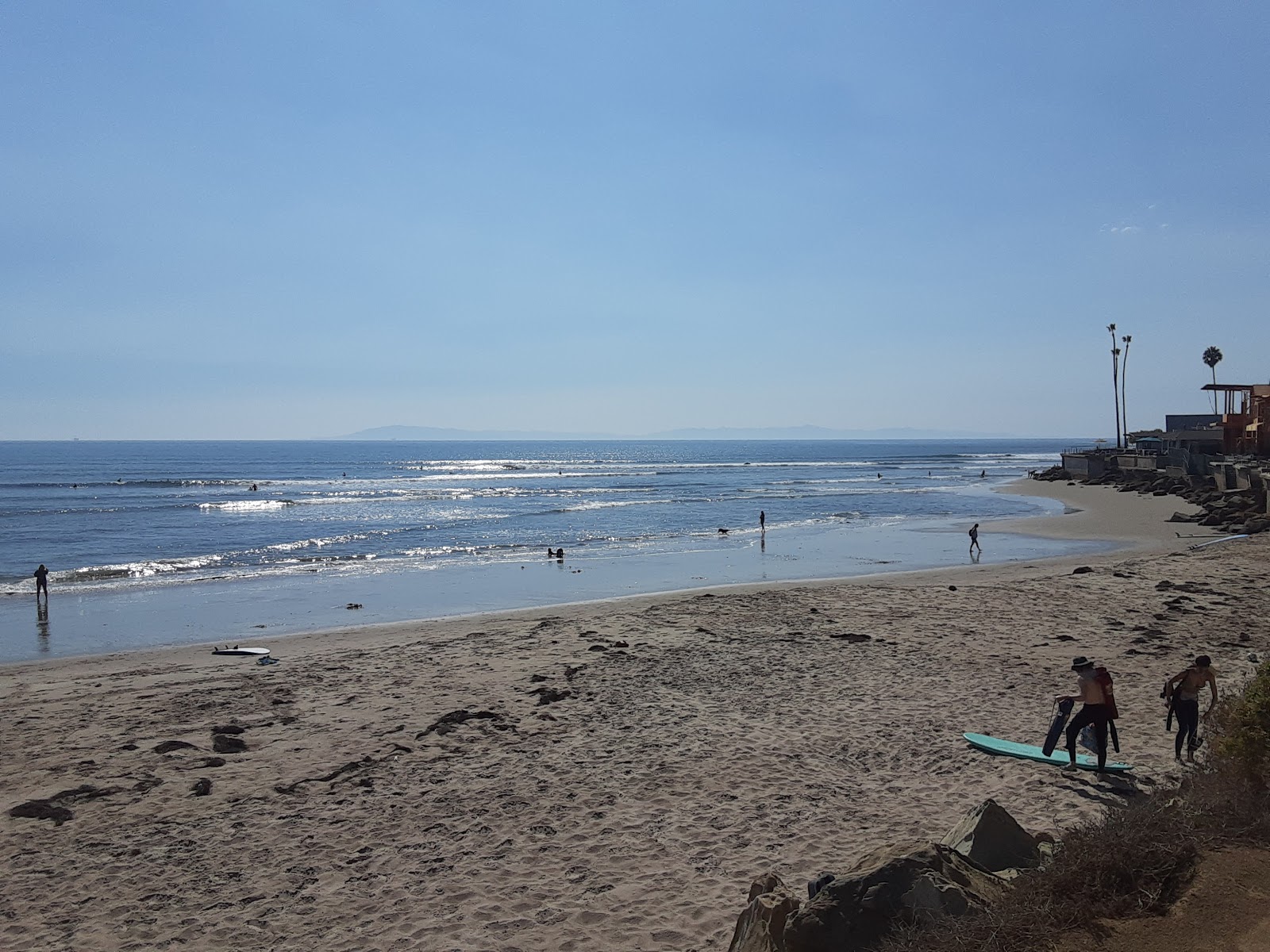 Fotografie cu Mondos Beach - locul popular printre cunoscătorii de relaxare
