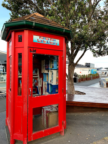 The Smallest Public Library of the world