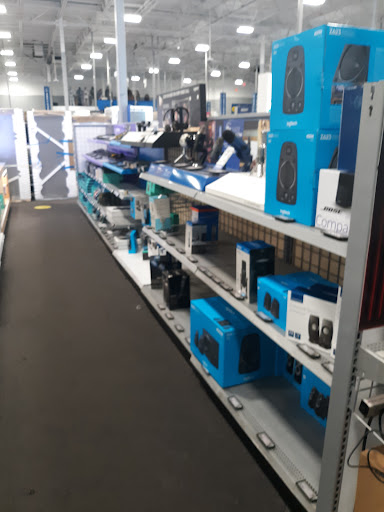 Electronics Store «Best Buy», reviews and photos, 34940 Emerald Coast Pkwy #150, Destin, FL 32541, USA