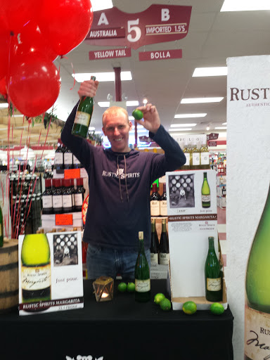 Liquor Store «Curtis Liquors - Weymouth», reviews and photos, 486 Columbian St, Weymouth, MA 02190, USA