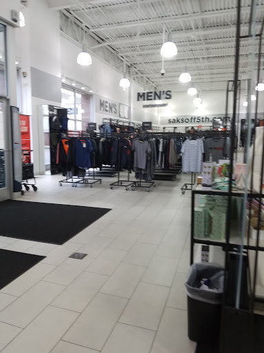 Department Store «Saks OFF 5TH», reviews and photos, 3885 Eagan Outlets Pkwy, Eagan, MN 55122, USA