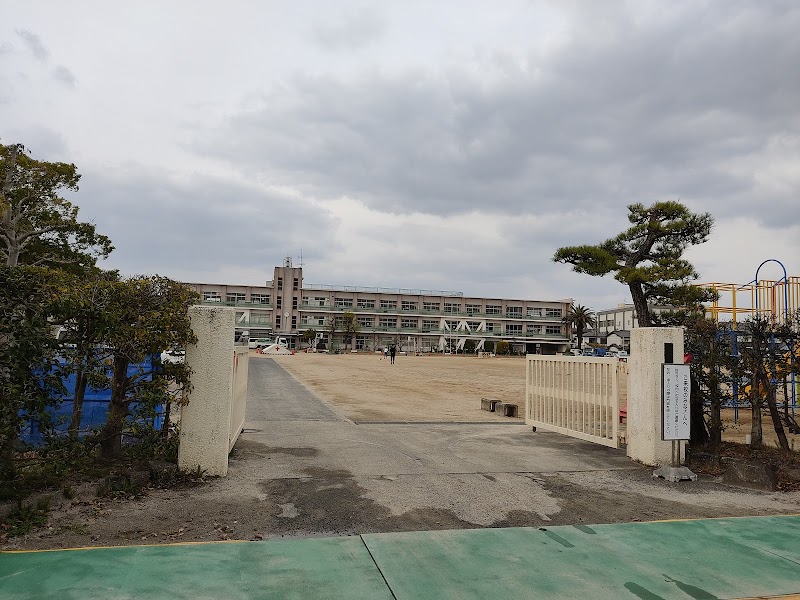 岩倉市立岩倉北小学校