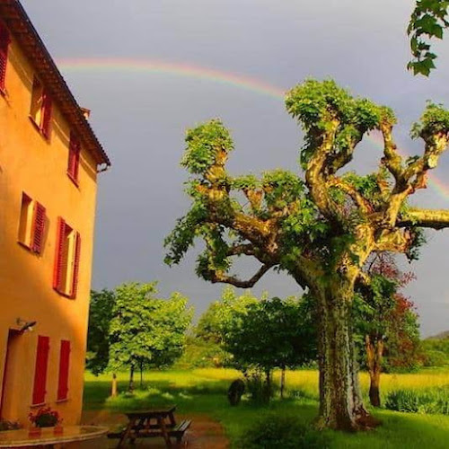 GÎTE LA FERME CAÏOLI à Villecroze