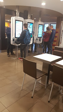 Atmosphère du Restauration rapide McDonald's à Viry-Noureuil - n°3