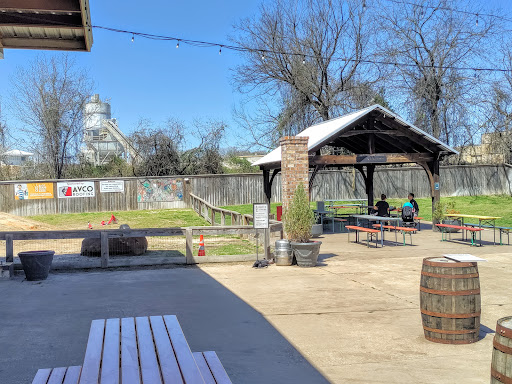 Brewery «True Vine Brewing Company», reviews and photos, 219 S Englewood Ave, Tyler, TX 75702, USA