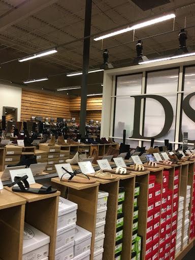 Shoe Store «DSW Designer Shoe Warehouse», reviews and photos, 7616 Farm to Market 1960 Rd W, Houston, TX 77069, USA