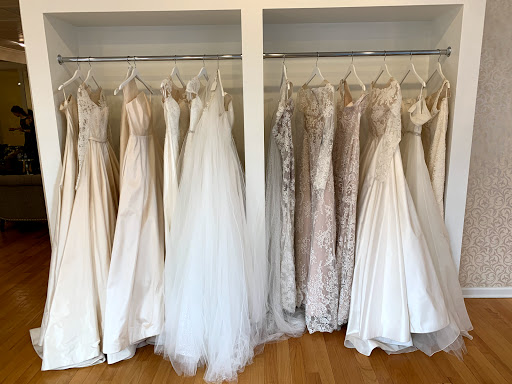 Bridal Shop «Bella Bianca Bridal Couture», reviews and photos, 12 W Maple St, Chicago, IL 60610, USA