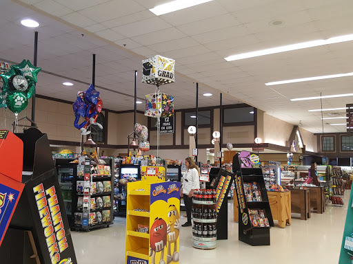 Supermarket «Giant Eagle Supermarket», reviews and photos, 3239 Washington Pike, Bridgeville, PA 15017, USA