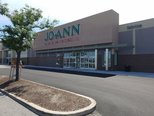 Fabric Store «Jo-Ann Fabrics and Crafts», reviews and photos, 20 Countryside Plaza, Countryside, IL 60525, USA