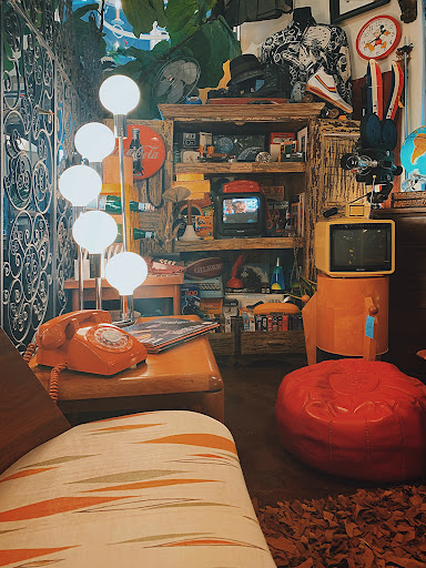 Vintage Clothing Store «Fly Boutique», reviews and photos, 7235 Biscayne Blvd, Miami, FL 33138, USA