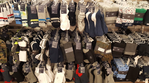 Clothing Store «Gap», reviews and photos, 18511 Outlet Blvd, Chesterfield, MO 63005, USA