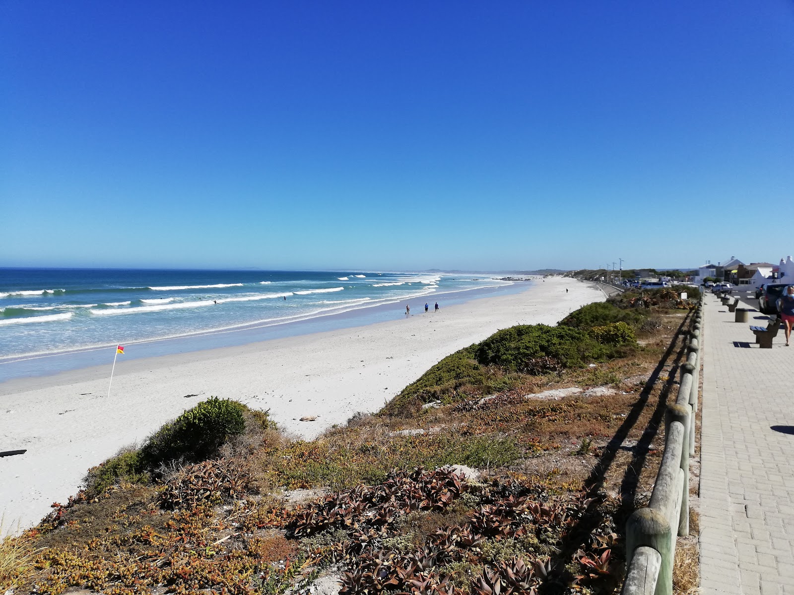 West coast beach II的照片 带有宽敞的海湾